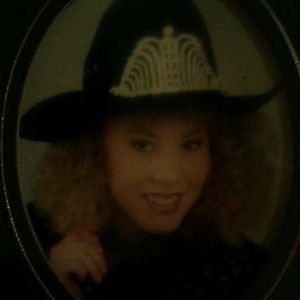 Meet your Posher, Peggy